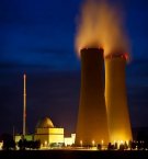 هزینه های سنگین برنامه هسته ای ایران/مقایسه قیمت برق خورشیدی با هسته ای